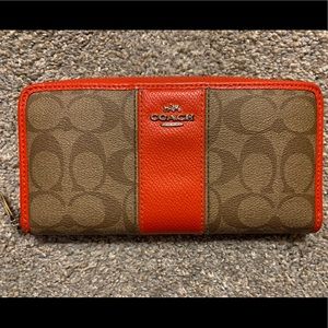 Coach wallet